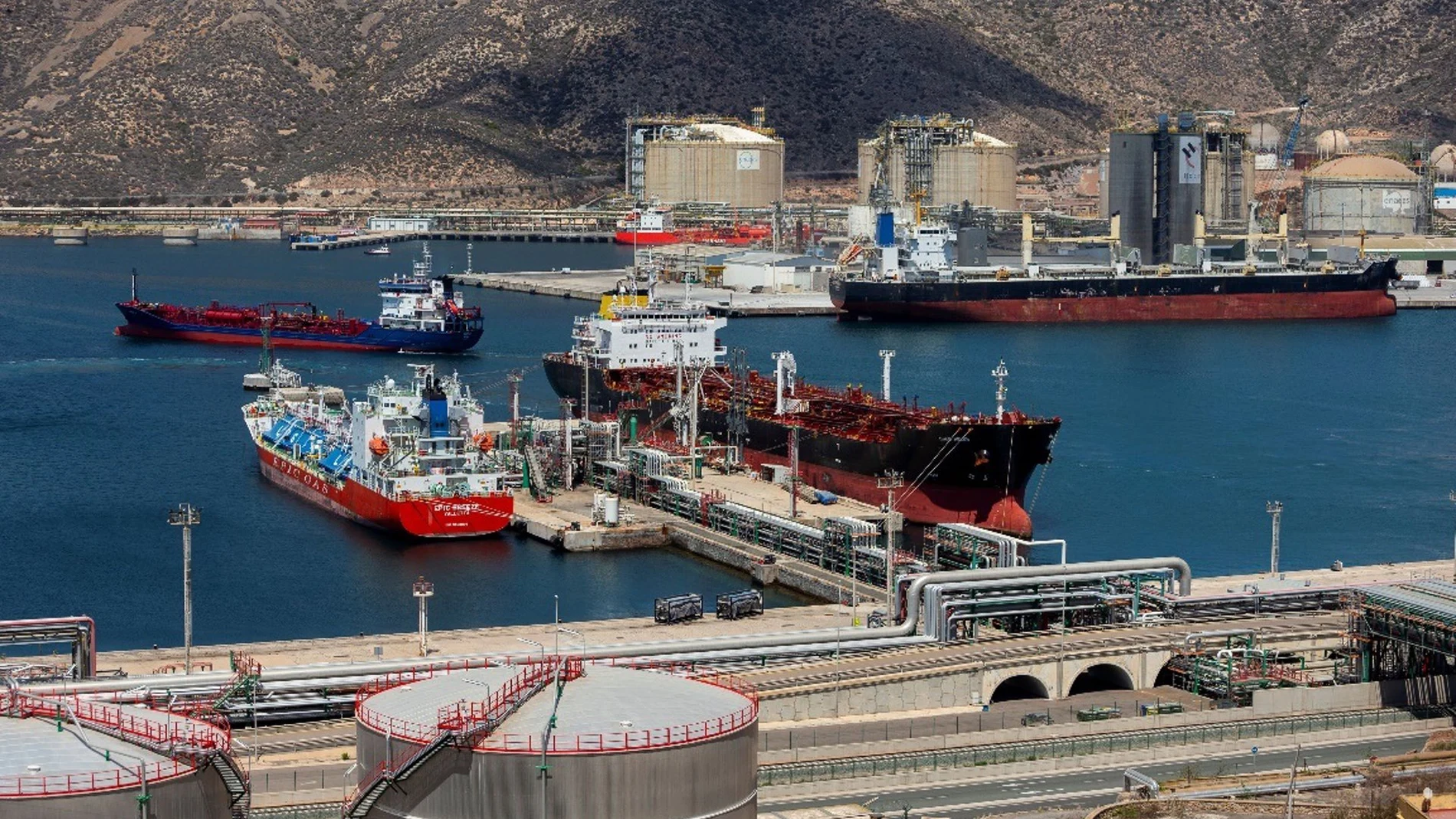 MURCIA.-Óscar Puente anuncia más de 356 millones de euros en inversiones en el puerto de Cartagena hasta 2029