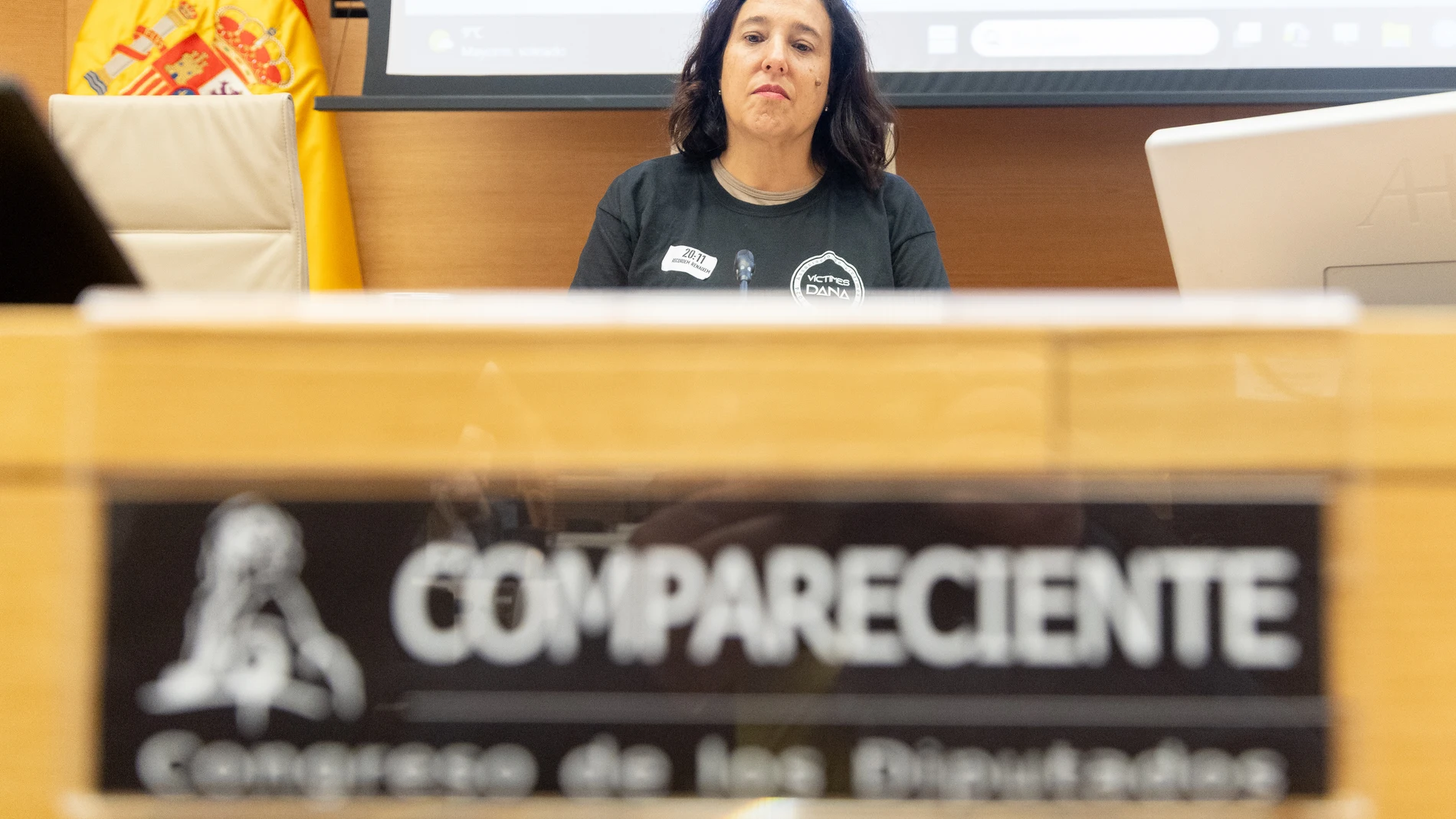 María Dolores Gradolí Sandemetrio, comparece ante la Comisión de Investigación de la dana, en el Congreso de los Diputados, a 6 de noviembre de 2025, en Madrid (España). Hoy continúan las intervenciones de las víctimas de la dana para dar su testimonio sobre la tragedia ante Comisión de Investigación sobre la gestión de la crisis derivada de la dana que tuvo lugar el 29 de octubre de 2024, así como para el estudio y propuesta de medidas de mejora destinadas a paliar los efectos de estos fenóm...