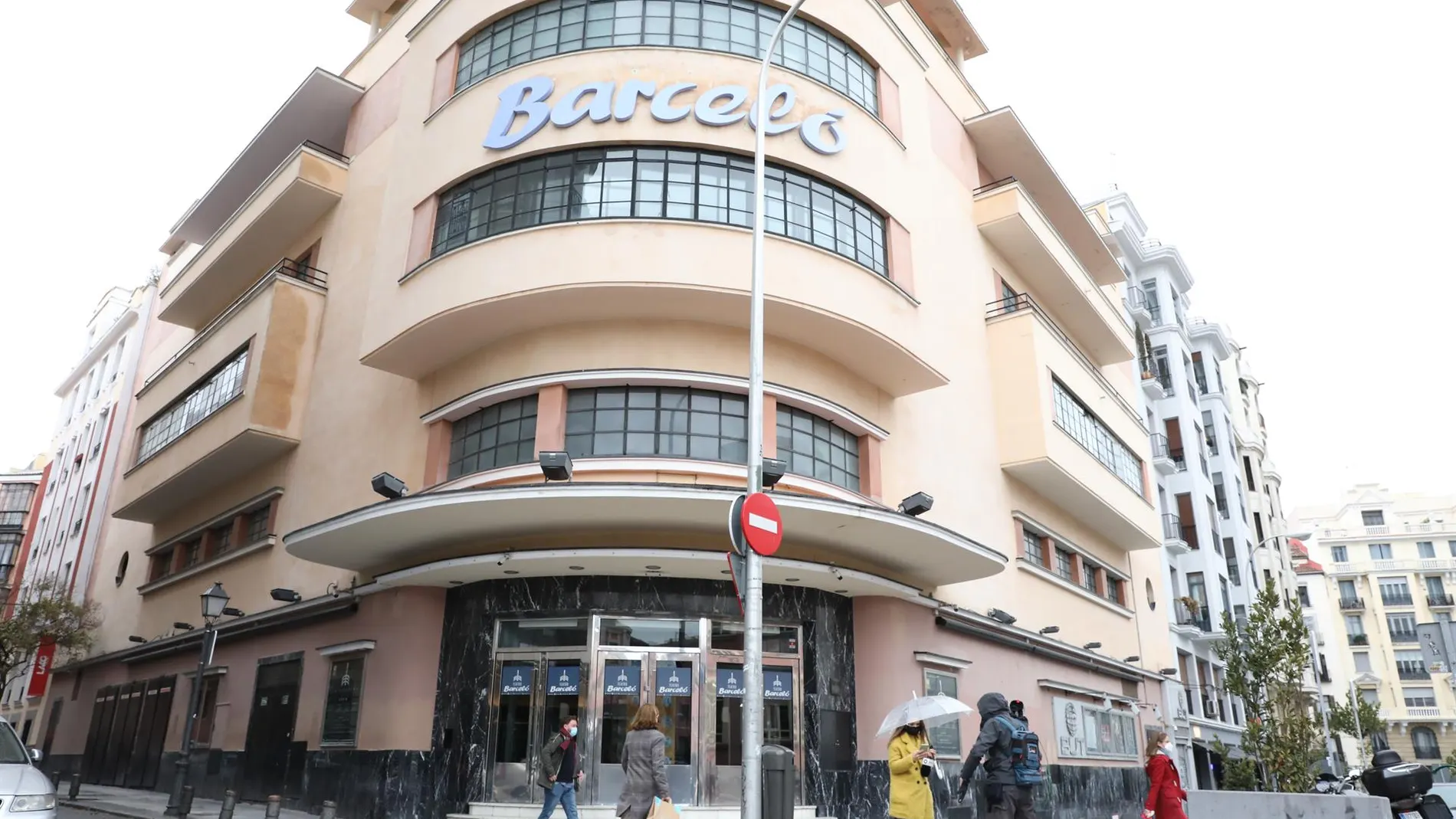 MADRID.-El Ayuntamiento clausura un año la discoteca Teatro Barceló tras detectar exceso de aforo