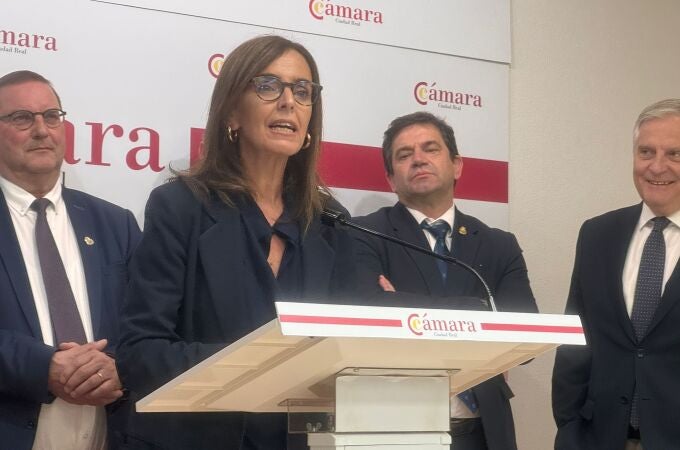 El PP considera que el bloqueo de Junts es "insuficiente" y que confirma la "ingobernabilidad" de Sánchez El PP considera que el bloqueo de Junts es "insuficiente" y que confirma la "ingobernabilidad" de Sánchez