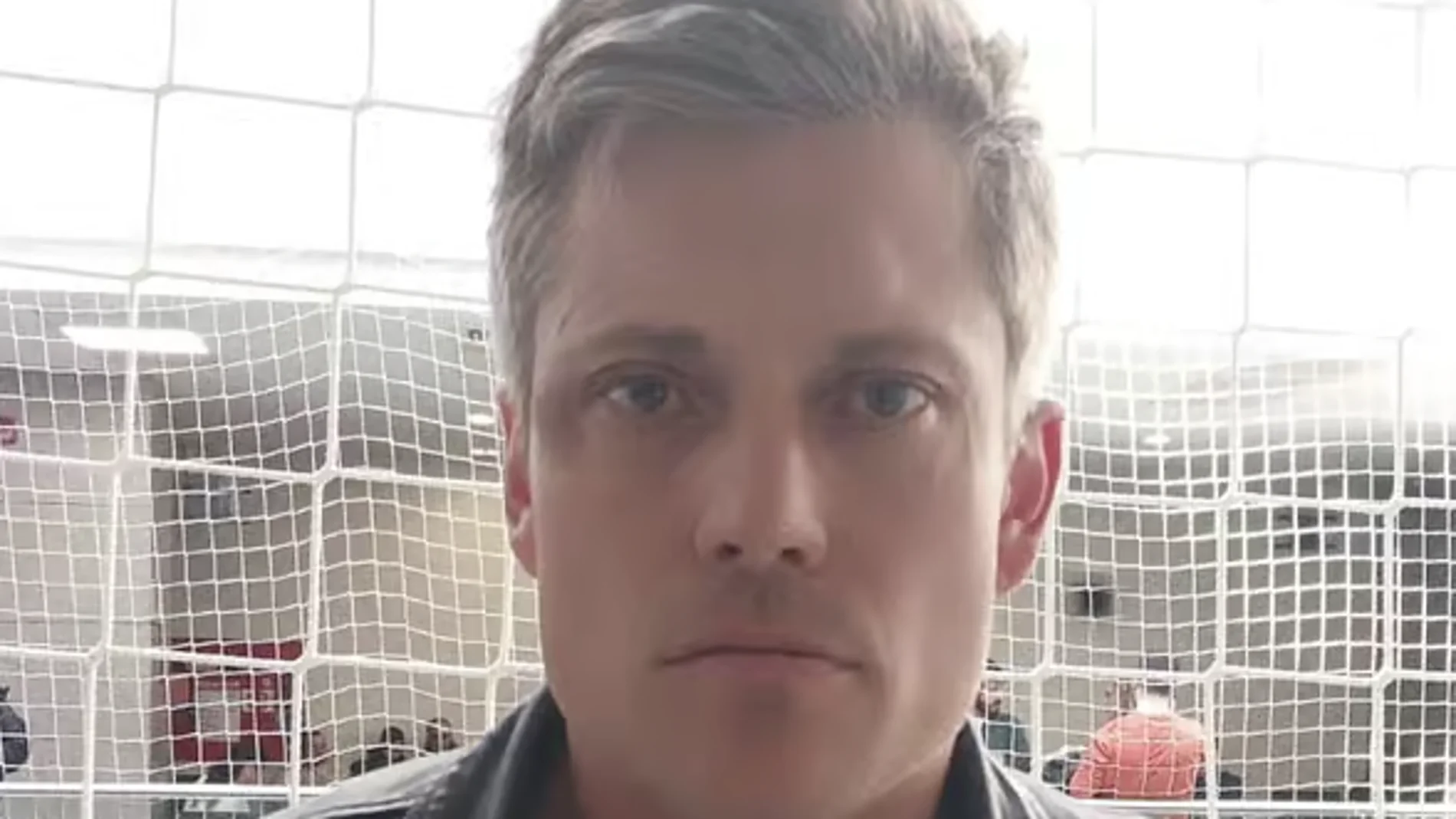 Monstruoso ataque de un boxeador a un taxista: Intentó morderle la nariz, lo golpeó y lo dejó en coma