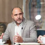 Chus Mateo, seleccionador de baloncesto en el desayuno en LA RAZÓN