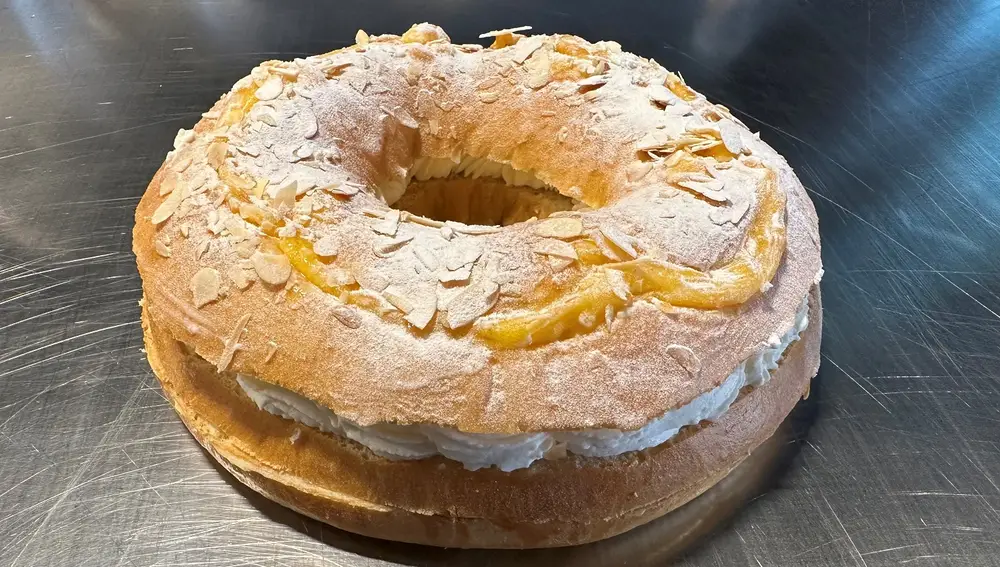 Corona Almudena Pan.Delirio.