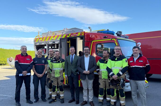 El Gobierno regional invierte en los bomberos: adquiere seis nuevos camiones por 1,7 millones de euros El Gobierno regional invierte en los bomberos: adquiere seis nuevos camiones por 1,7 millones de euros