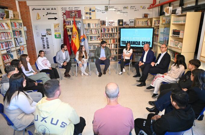 Cruzada contra el acoso en los colegios de la Región de Murcia Cruzada contra el acoso en los colegios de la Región de Murcia