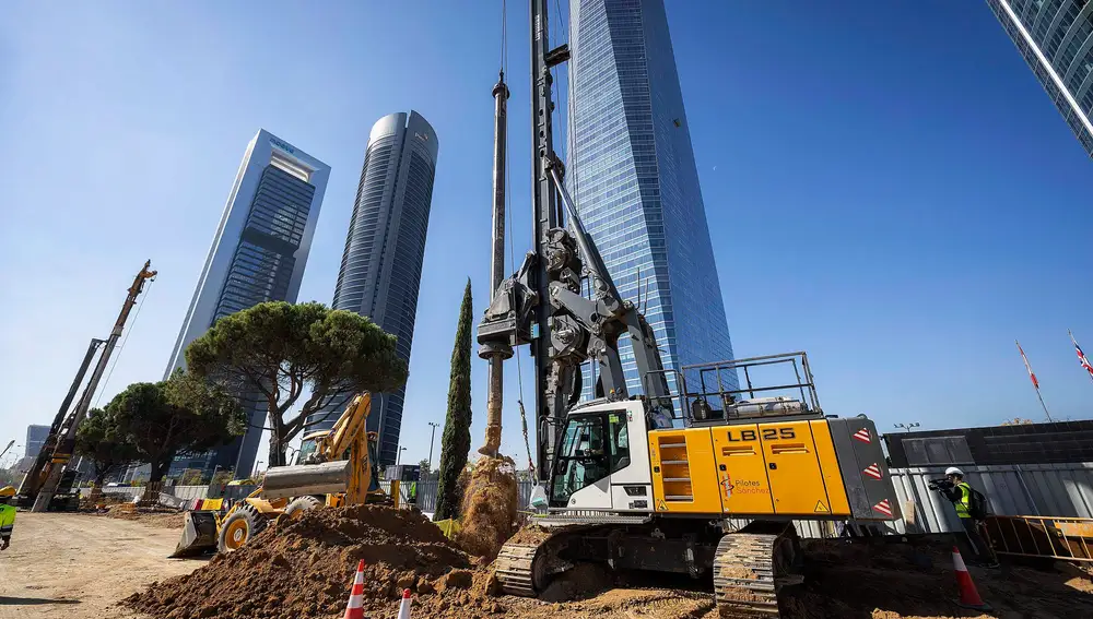 Obras del soterramiento de la Castellana