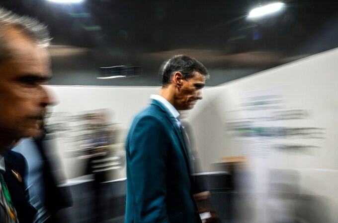 Sánchez anuncia más fondos ante el cambio climático y el riesgo de sus negacionistas Sánchez anuncia más fondos ante el cambio climático y el riesgo de sus negacionistas