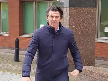 Fútbol.- El exjugador inglés Joey Barton, condenado por insultar en redes sociales a un presentador y dos comentaristas Fútbol.- El exjugador inglés Joey Barton, condenado por insultar en redes sociales a un presentador y dos comentaristas