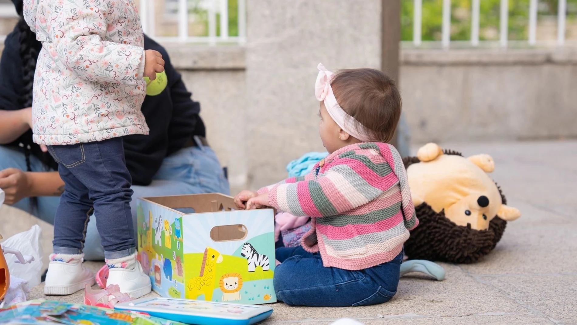 Fundación Madrina pide cambio legal que dé prioridad a la adopción nacional ante el número de menores tutelados por CCAA