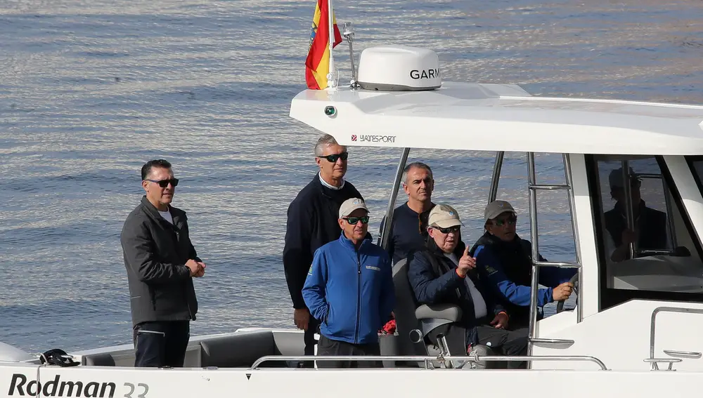 El Rey emérito, Juan Carlos I, participa en la útima prueba del Cto de España de 6m, el Desafío Barceló. El monarca emérito ha estado de actualidad esta semana al salir publicadas en Francia sus memorias, que llevan como título Reconciliación