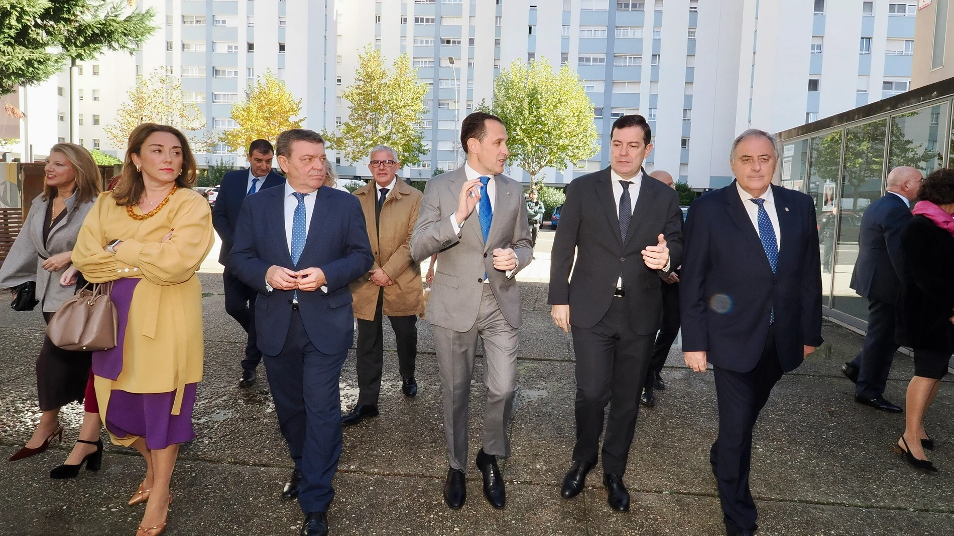 Íscar reivindica a los alcaldes y reclama a Sánchez más recursos para las corporaciones locales