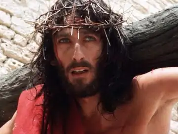 Robert Powel protagonizó, en 1977, el «Jesús de Nazaret» de Franco Zeffirelli Robert Powel protagonizó, en 1977, el «Jesús de Nazaret» de Franco Zeffirelli