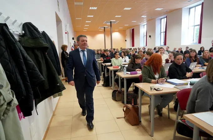 La Junta pide al Estado más oposiciones de secretario-interventor municipal ante el La Junta pide al Estado más oposiciones de secretario-interventor municipal ante el