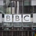 R.Unido.- Dimite el director general de la BBC tras acusaciones de manipular declaraciones de Trump