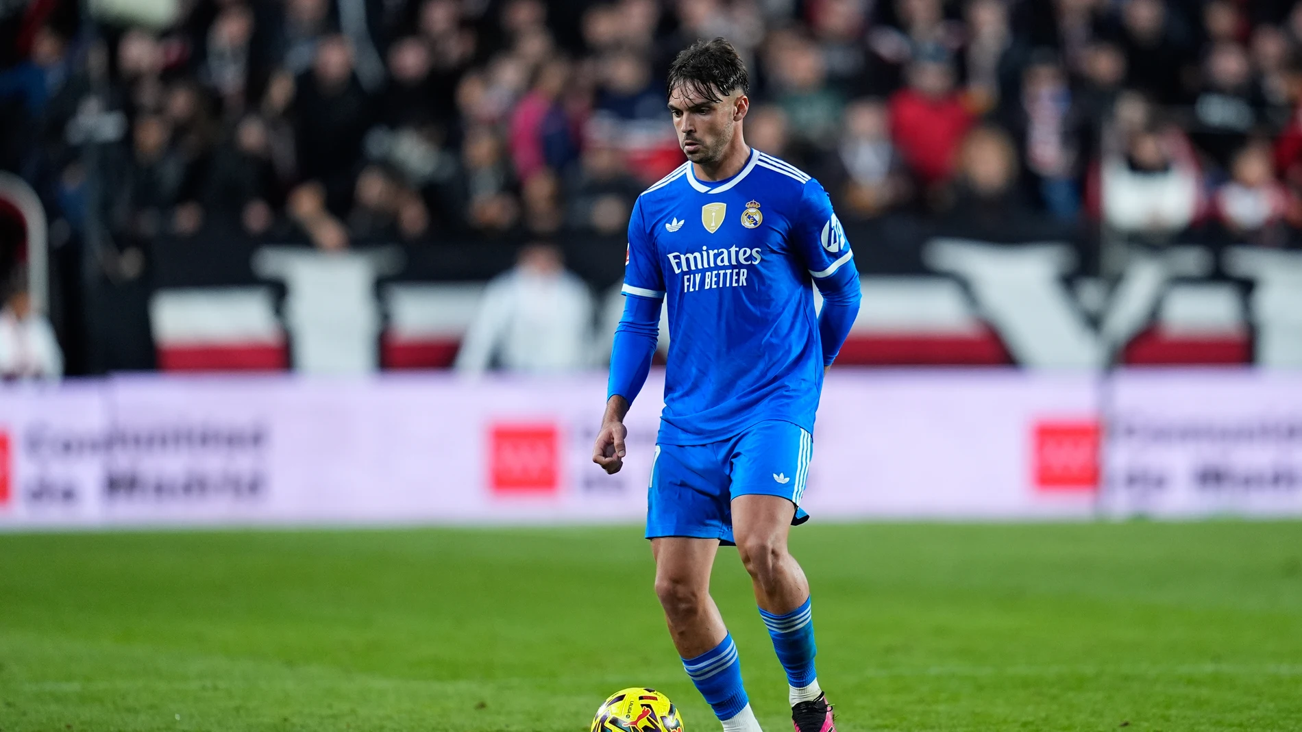 Raul Asencio of Real Madrid CF in action during the Spanish League, LaLiga EA Sports, football match played between Rayo Vallecano and Real Madrid C.F. at Estadio de Vallecas on November 9, 2025, in Madrid, Spain. AFP7 09/11/2025 ONLY FOR USE IN SPAIN