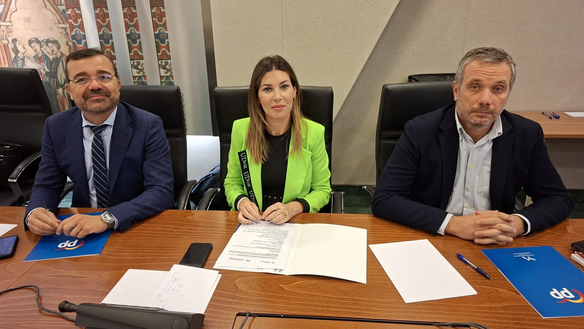 Las presuntas "mordidas" del AVE a Murcia, a debate en la Asamblea Regional