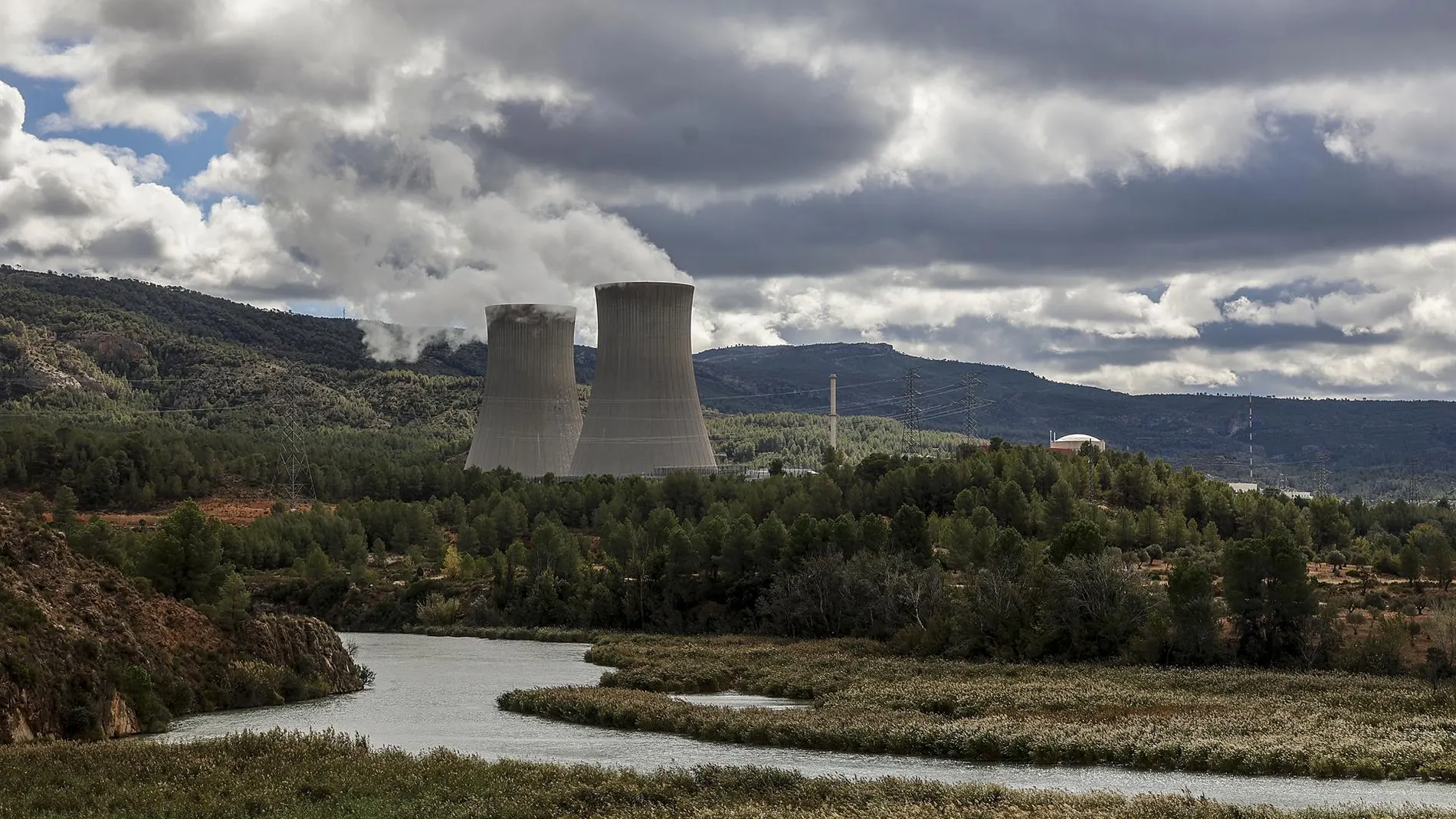La central nuclear de Cofrentes notifica una parada no programada por una falta eléctrica, sin incidencias