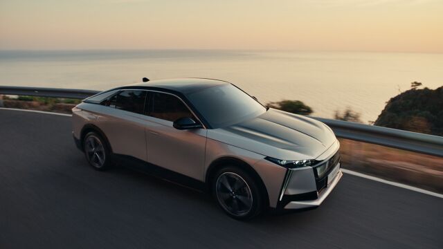 DS Número 8, el lujo francés y su tecnología, aplicados a un automóvil de máximo nivel DS Número 8, el lujo francés y su tecnología, aplicados a un automóvil de máximo nivel