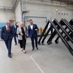 La consejera Leticia García visita las instalaciones del Grupo B2 Sport en Medina del Campo (Valladolid) La consejera Leticia García visita las instalaciones del Grupo B2 Sport en Medina del Campo (Valladolid)