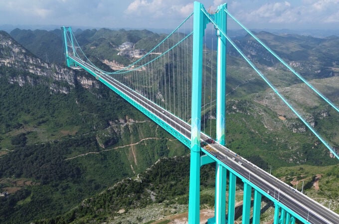Puente del Cañón Huajiang