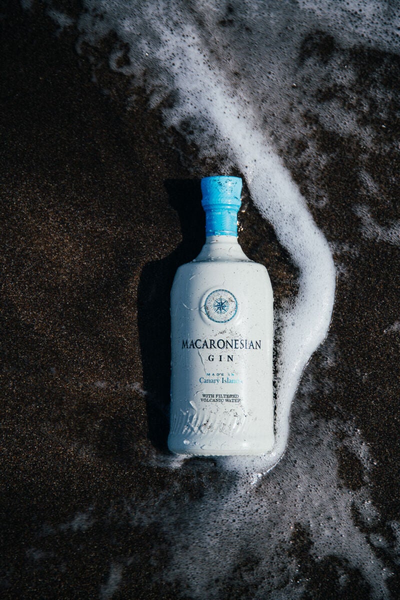 Esta ginebra encierra la esencia de la región de la Macaronesia, un conjunto de archipiélagos situados en el océano Atlántico