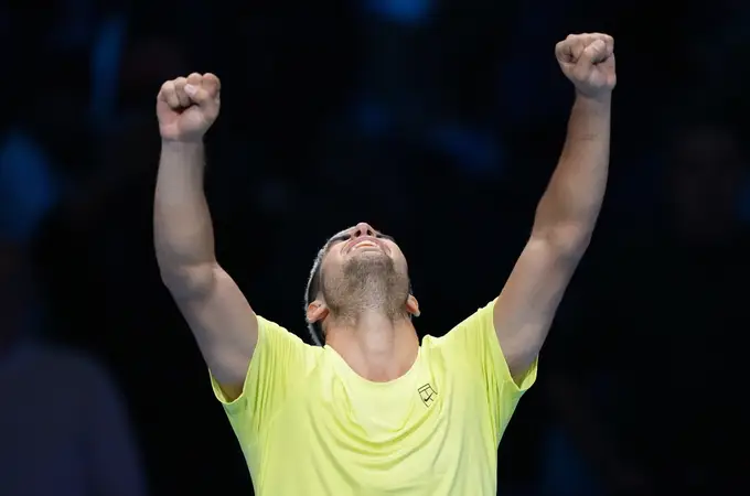 Alcaraz sobrevive a un tiroteo ante Fritz Alcaraz sobrevive a un tiroteo ante Fritz