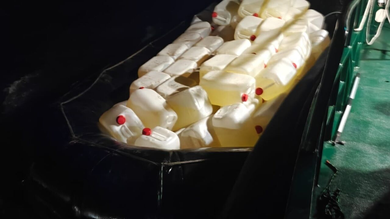 Un agente y dos narcos heridos en una persecución en Barbate