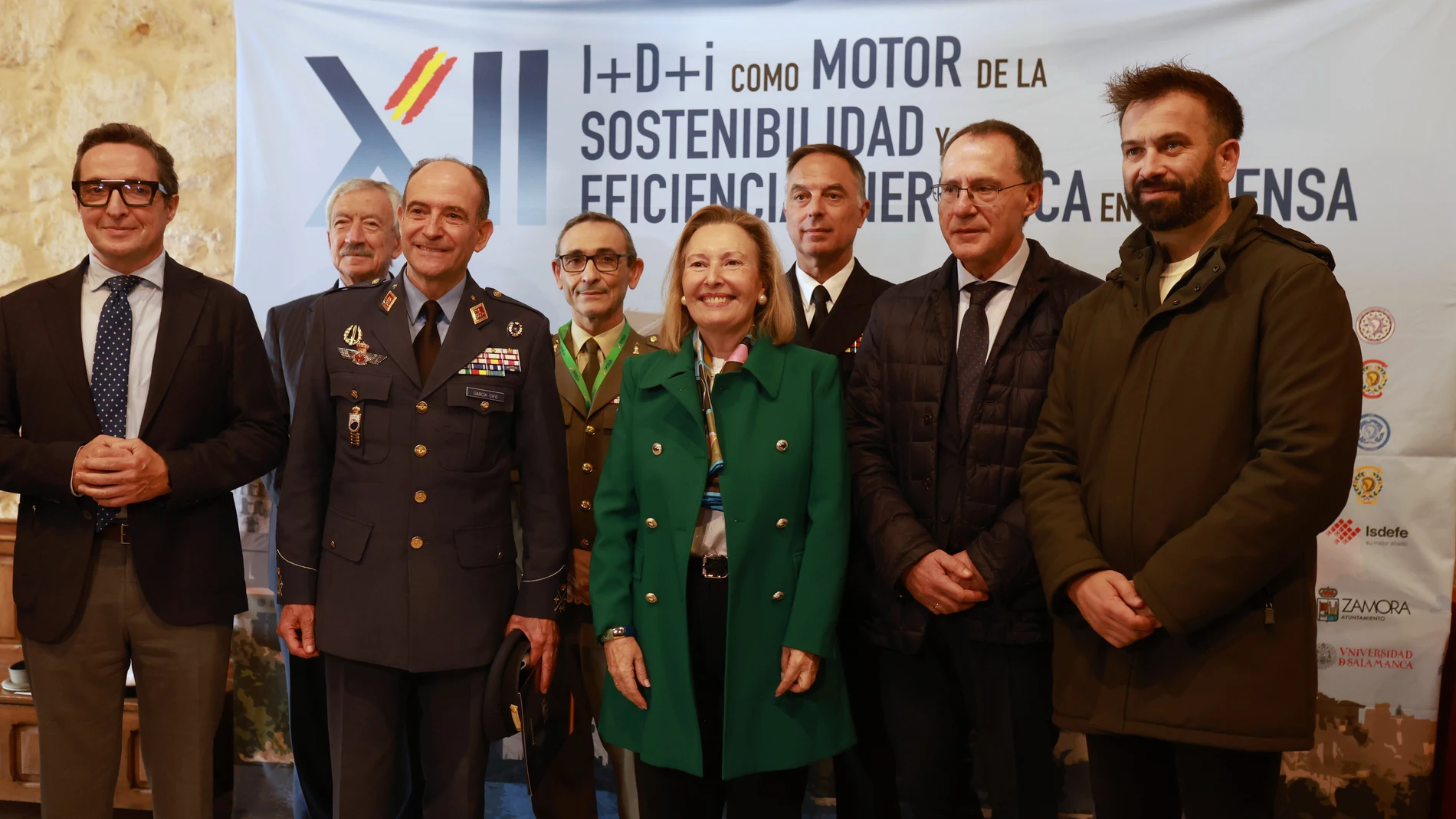 Vlacarce y Juan Manuel Corchado, entre otros, antes del Congreso sobre Segurida e I+D de Zamora