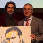 Javier Conde y Estrella Morente, protagonistas de una noche de homenaje en Málaga