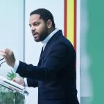 Vox avisa al PP que negociará el relevo de Mazón con el candidato Pérez Llorca, no con Génova