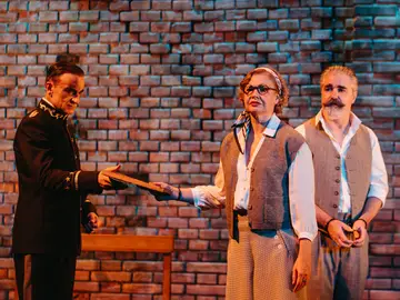 De izda. a dcha., David Luque, Lidia Otón y Ernesto Arias De izda. a dcha., David Luque, Lidia Otón y Ernesto Arias