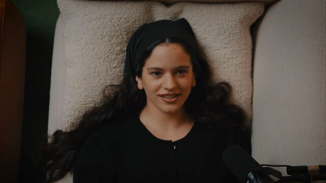 Rosalía: “La ropa es un hechizo: puede cambiar cómo será tu día” Rosalía: “La ropa es un hechizo: puede cambiar cómo será tu día”