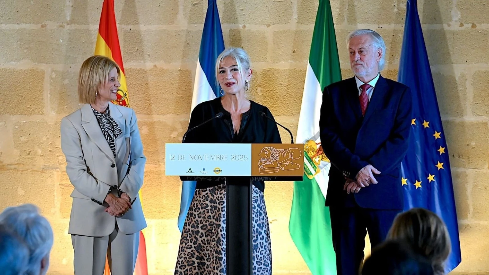 María José García-Pelayo, Patricia del Pozo y Agustín Muñoz