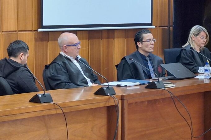 AMP.- Condenan a 22 años de cárcel al acusado de matar a su expareja de 17 años en Totana (Murcia) en 2022 AMP.- Condenan a 22 años de cárcel al acusado de matar a su expareja de 17 años en Totana (Murcia) en 2022