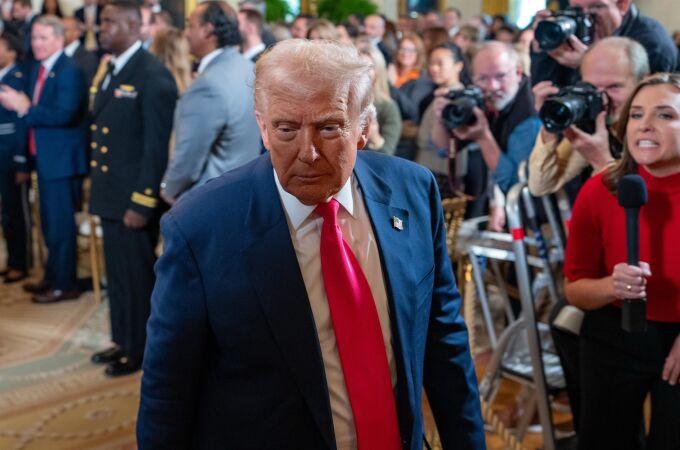 R.Unido.- La cadena BBC pide disculpas a Trump por editar sus palabras pero rechaza pagarle una compensación