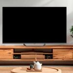 Además de tener un diseño moderno, este televisor lleva Google TV para que puedes acceder a cualquier plataforma de streaming