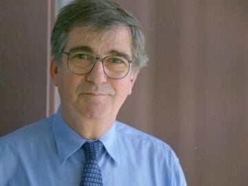 El Congreso aprueba una propuesta del PSOE para conmemorar la Ley General de Sanidad y homenajear a Ernest Lluch