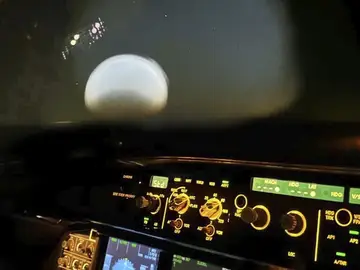 El 28 de octubre de 2025, en la madrugada, el cielo sobre el Golfo Pérsico se convirtió en el escenario de una anomalía inexplicable El 28 de octubre de 2025, en la madrugada, el cielo sobre el Golfo Pérsico se convirtió en el escenario de una anomalía inexplicable