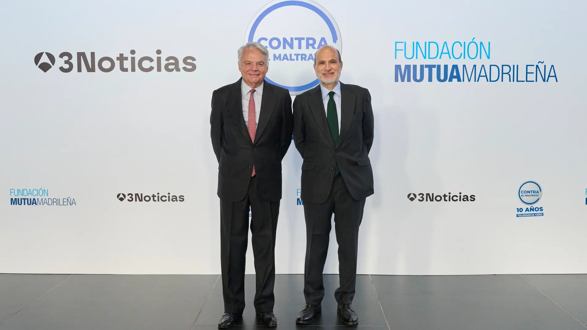 Ignacio Garralda, presidente del Grupo Mutua, y Javier Bardají, consejero delegado de Atresmedia