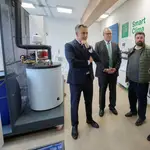El consejero Carlos Novillo recorre las instalaciones