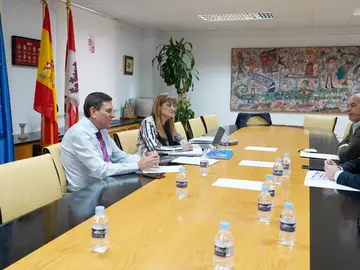 Fernández Carriedo durante su encuentro con Ricardo Gavilanes este pasado viernes Fernández Carriedo durante su encuentro con Ricardo Gavilanes este pasado viernes