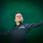 El cantante Dani Martín durante el primero de los diez conciertos que realizará en el Movistar Arena, en Madri