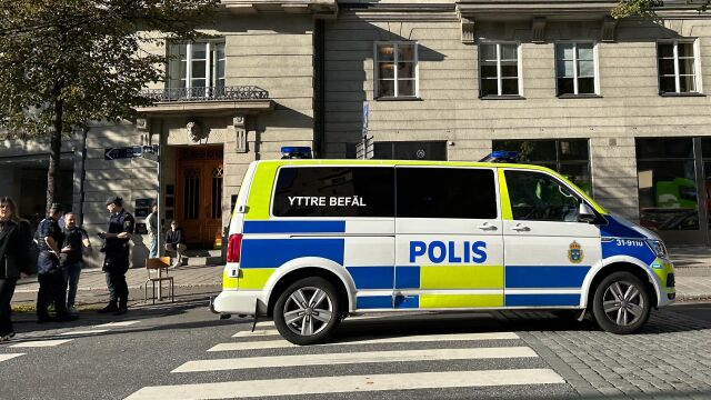 Suecia.- AMP.- Al menos tres muertos y tres heridos al estrellarse un autobús contra una parada de Estocolmo (Suecia)