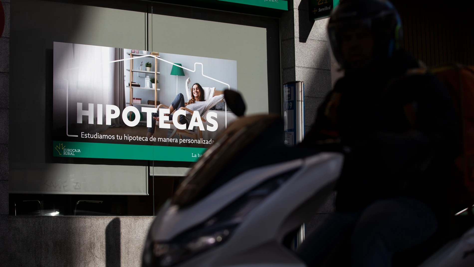 Cartel publicitario de hipotecas de una entidad bancaria.