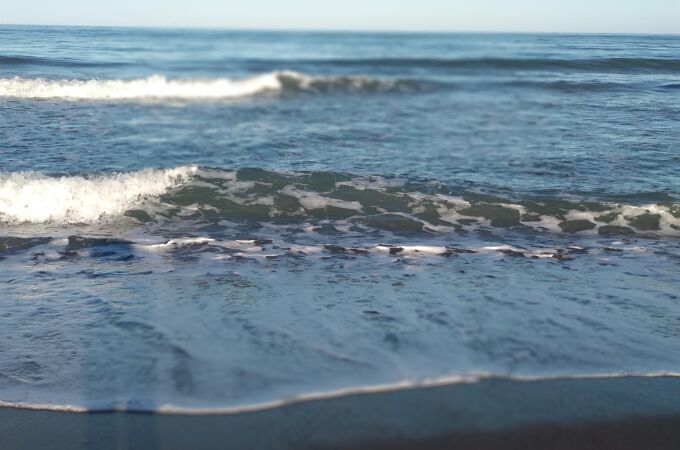 Sucesos.- Rescatan a un hombre al que robaron y arrojaron al mar en Málaga Sucesos.- Rescatan a un hombre al que robaron y arrojaron al mar en Málaga