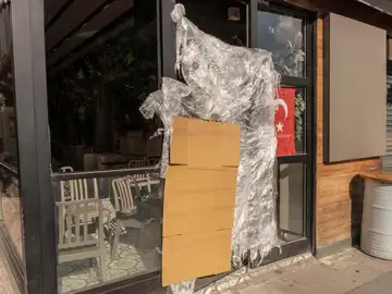 Turquía.- Evacuado el hotel de Estambul donde murieron una turista alemana y sus hijos por presujnta intoxicación Turquía.- Evacuado el hotel de Estambul donde murieron una turista alemana y sus hijos por presujnta intoxicación