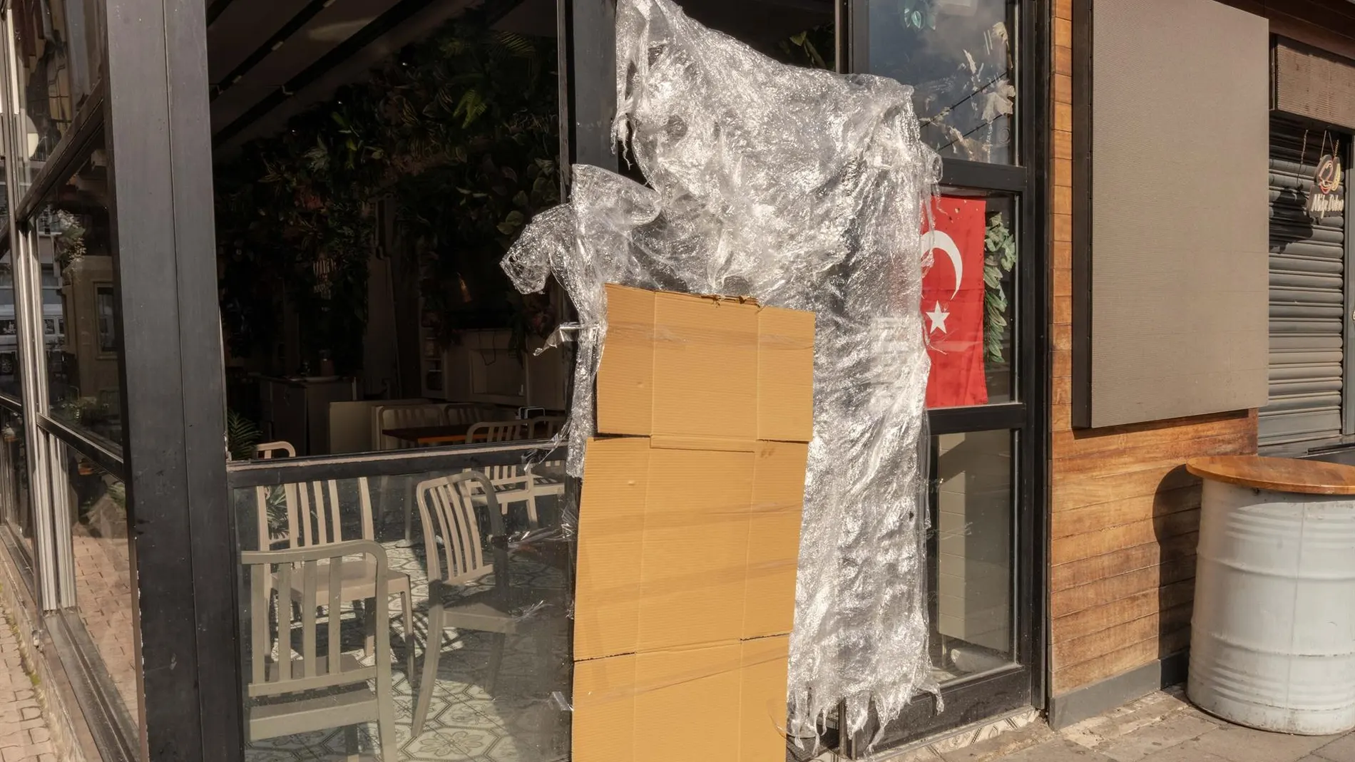 Turquía.- Evacuado el hotel de Estambul donde murieron una turista alemana y sus hijos por presujnta intoxicación