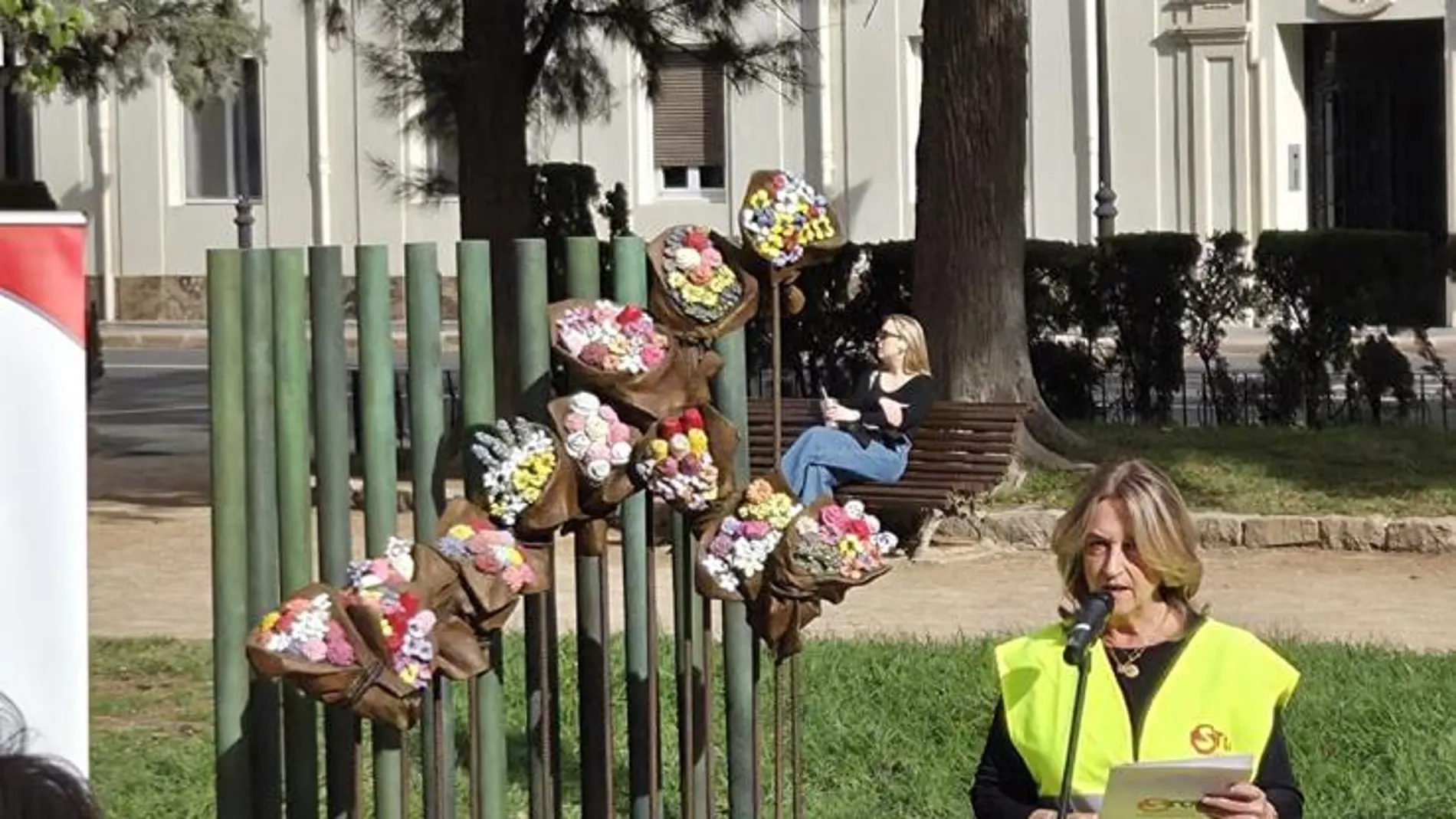 El monumento está ubicado en la Glorieta de Valencia