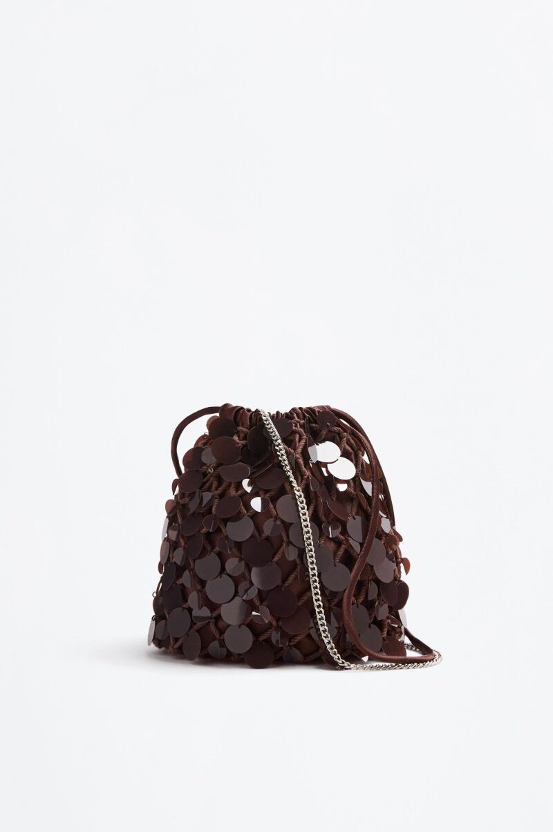 Bolso de lentejuelas.