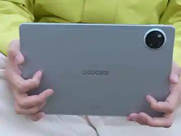 Esta tableta tiene una cámara principal de 13 megapíxeles Esta tableta tiene una cámara principal de 13 megapíxeles